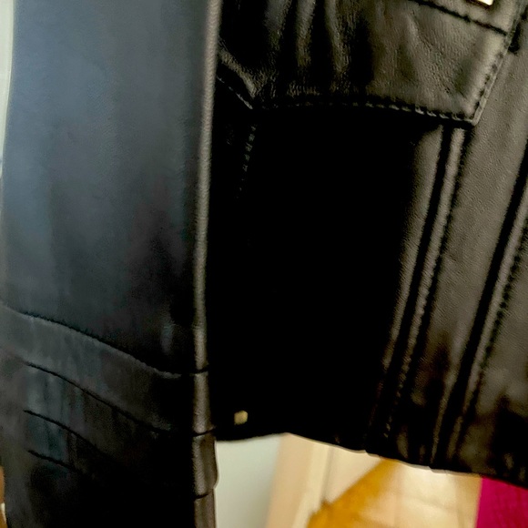 Leather Jacket - Picture 6 of 6